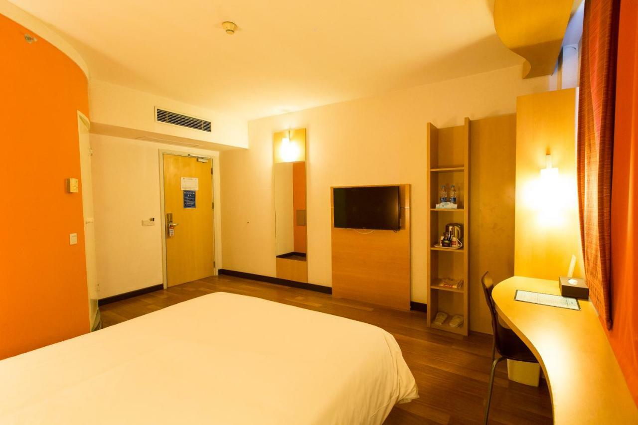 Ibis Dongguan Dongcheng Hotel Екстериор снимка